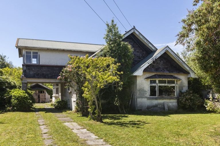 Photo of property in 76 Bryndwr Road, Bryndwr, Christchurch, 8052
