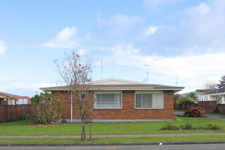 Photo of property in 77 Studholme Street, Morrinsville, 3300