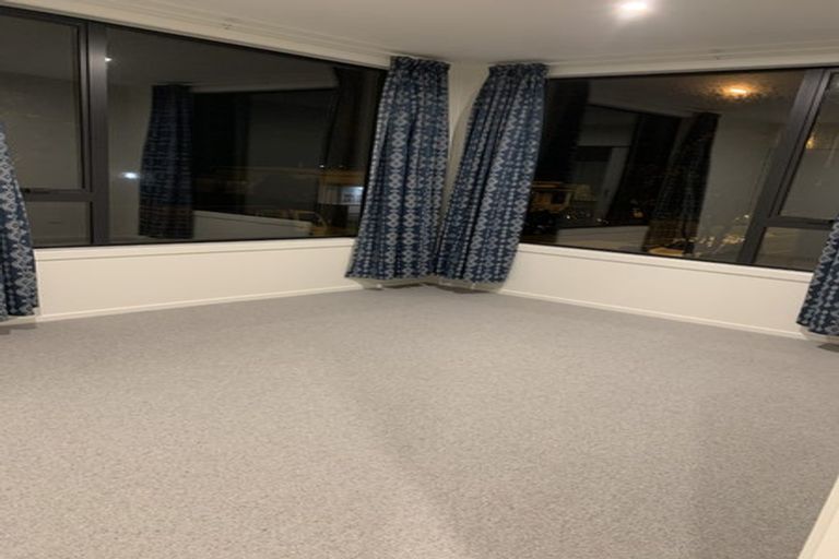 Photo of property in 17a Cuba Street, Petone, Lower Hutt, 5012