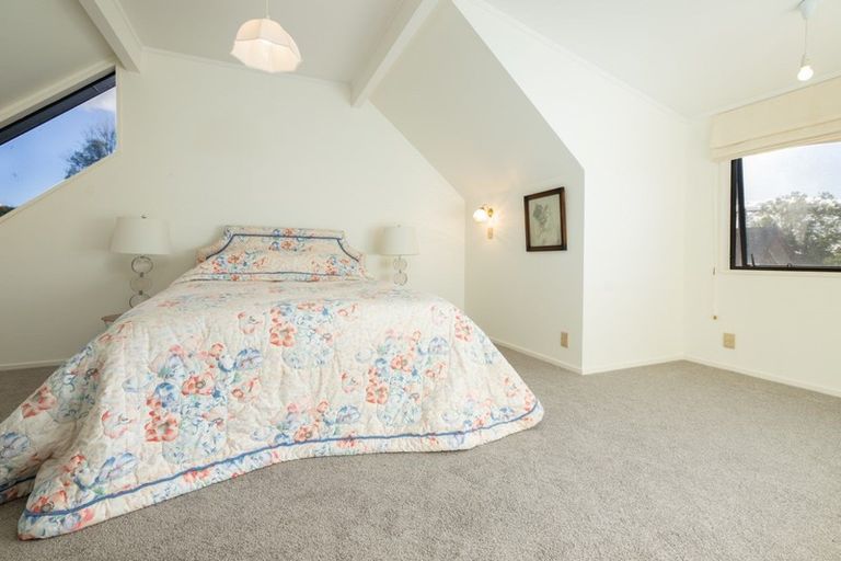 Photo of property in 105 Marshmeadow Road, Newstead, Hamilton, 3286