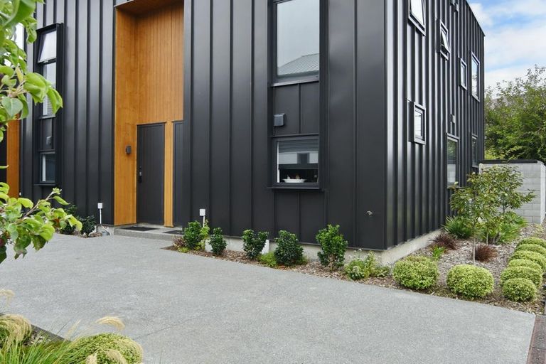 Photo of property in 1/12 Hume Street, Sydenham, Christchurch, 8023