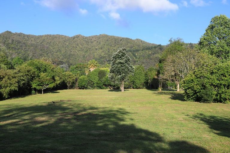 Photo of property in 2573 Rings Road, Coromandel, 3506
