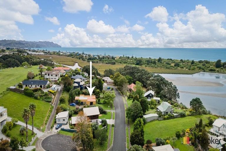 Photo of property in 25 Pohutukawa Drive, Athenree, Katikati, 3177