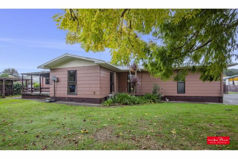 Photo of property in 1 Clark Street, Hikurangi, 0114