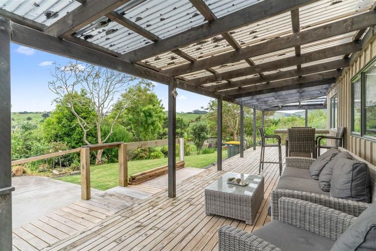 Photo of property in 34 Naumai Road, Tauhoa, Warkworth, 0984