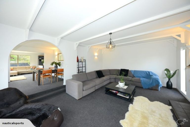 Photo of property in 9b Kaputone Place, Belfast, Christchurch, 8051