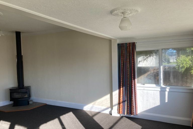 Photo of property in 10 Hargood Street, Woolston, Christchurch, 8062