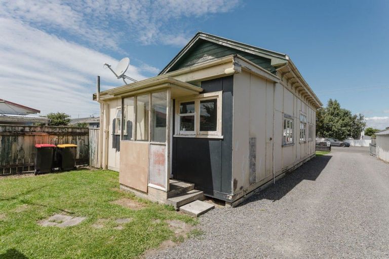 Photo of property in 11 Waterloo Street, Dannevirke, 4930