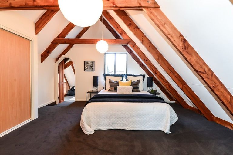 Photo of property in 28b Braid Road, St Andrews, Hamilton, 3200