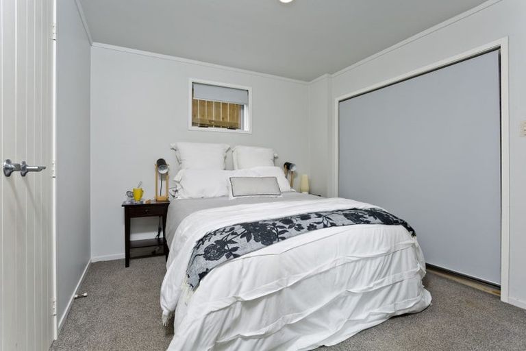 Photo of property in 3 Dunraven Place, Torbay, Auckland, 0630