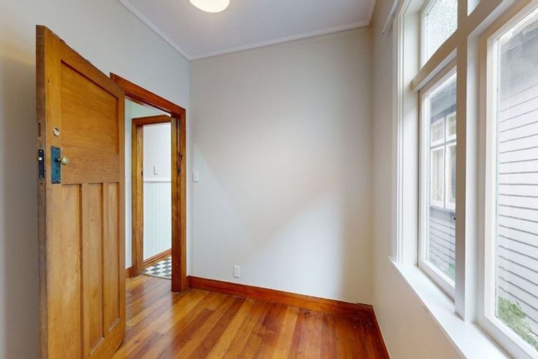 Photo of property in 45a Adams Terrace, Aro Valley, Wellington, 6021