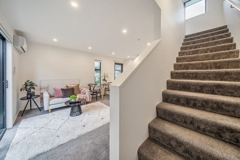 Photo of property in 4/123 Cambridge Terrace, Fairfield, Lower Hutt, 5011