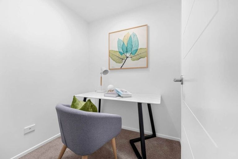 Photo of property in 5/17 Barneys Farm Road, Clendon Park, Auckland, 2103