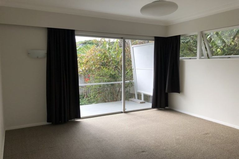 Photo of property in 205 Manuka Road, Bayview, Auckland, 0629