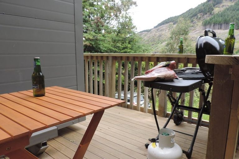 Photo of property in 26 Mackinnon Terrace, Sunshine Bay, Queenstown, 9300