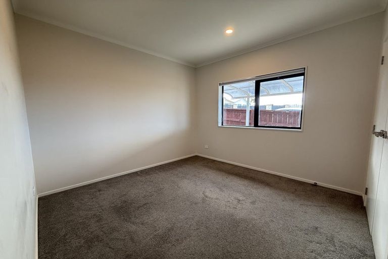 Photo of property in 17 Arahi Place, Rototuna North, Hamilton, 3210