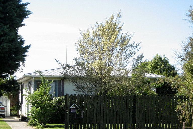 Photo of property in 1/103 Prestons Road, Redwood, Christchurch, 8051