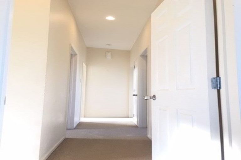 Photo of property in 171a Royal Road, Massey, Auckland, 0614