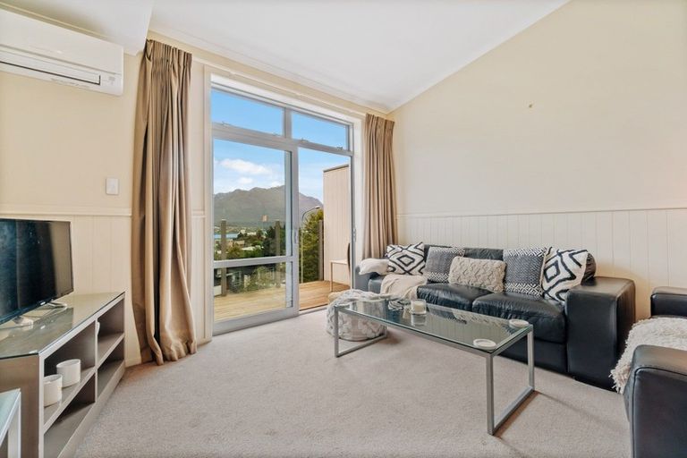 Photo of property in Greenstone Terraces, 27/716 Frankton Road, Queenstown, 9300