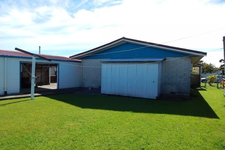 Photo of property in 14 Haselden Street, Westport, 7825