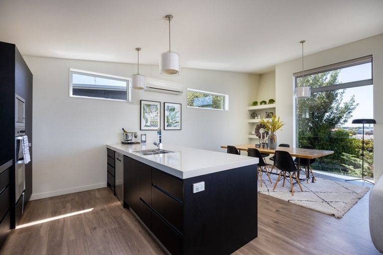 Photo of property in 14b Maple Crescent, Whalers Gate, New Plymouth, 4310