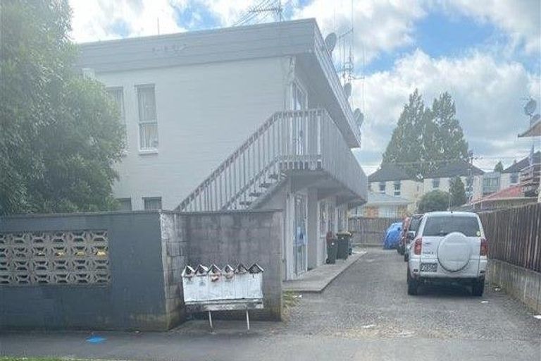 Photo of property in 2/36 Hogan Street, Hamilton East, Hamilton, 3216