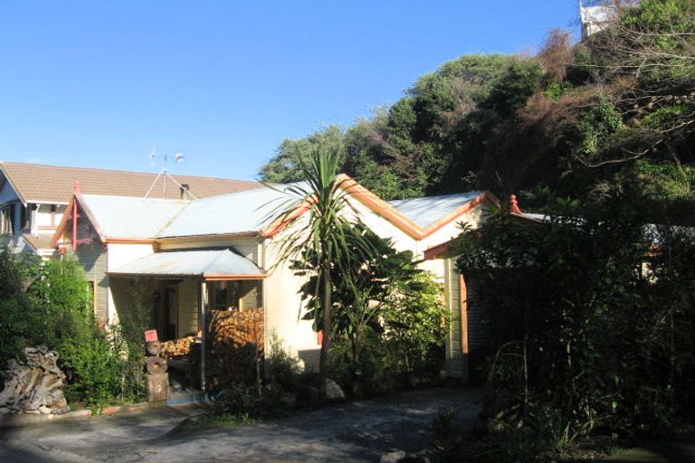 Photo of property in 8 Priestley Road, Bluff Hill, Napier, 4110
