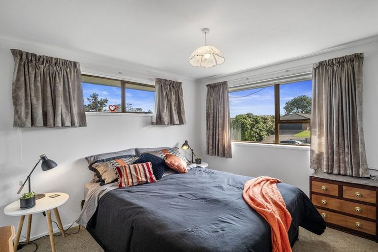 Photo of property in 85 Weatherly Road, Torbay, Auckland, 0630