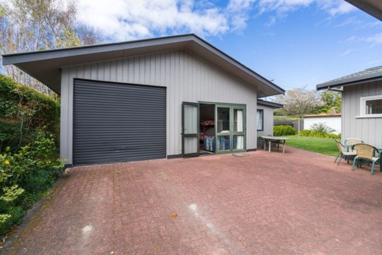 Photo of property in 6 Kohatu Parade, Wharewaka, Taupo, 3330