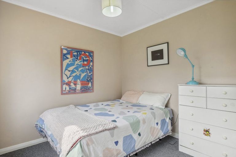 Photo of property in 57 Murray Street, Kew, Dunedin, 9012