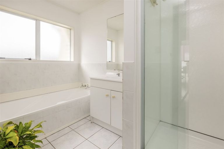 Photo of property in 2/110 Tui Road, Papatoetoe, Auckland, 2025