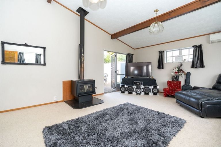 Photo of property in 4 Mcewan Place, Fitzroy, Hamilton, 3206