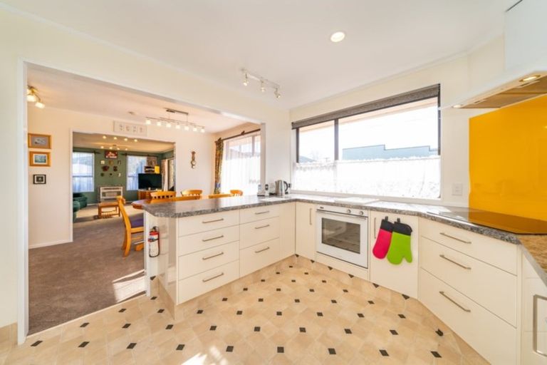 Photo of property in 64 Golders Road, Elderslea, Upper Hutt, 5018