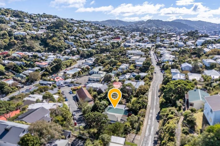 Photo of property in 3 Lincoln Street, Brooklyn, Wellington, 6021