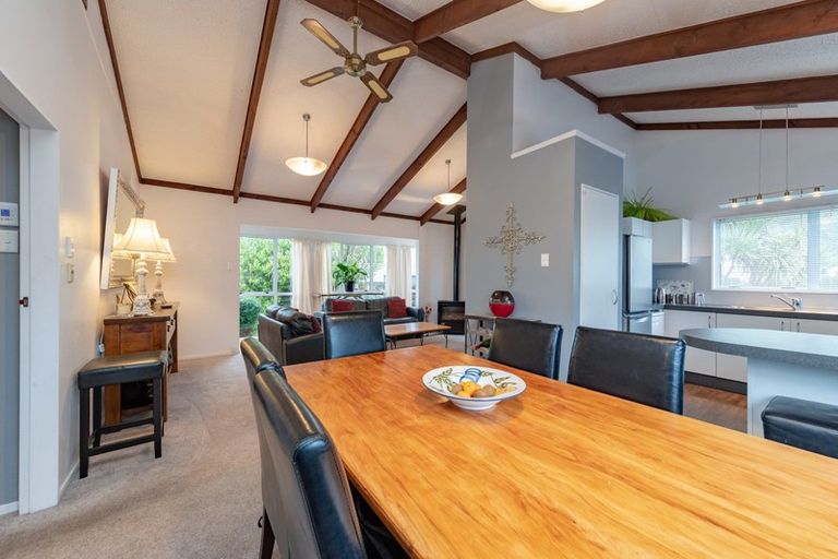 Photo of property in 11 Tulsa Grove, Totara Park, Upper Hutt, 5018