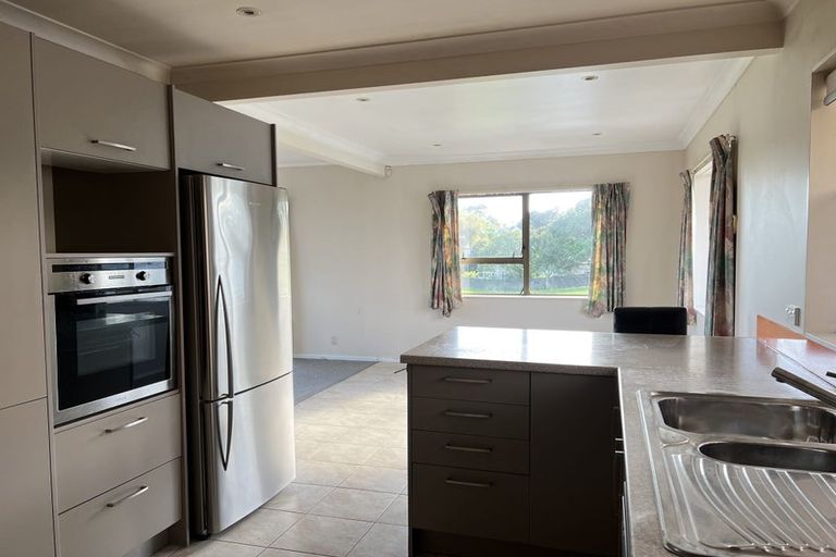 Photo of property in 31 Marendellas Drive, Bucklands Beach, Auckland, 2014