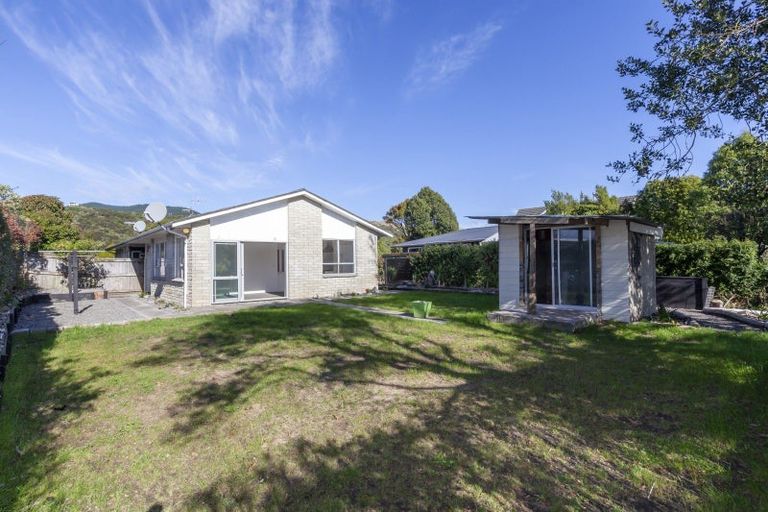 Photo of property in 2/11 Rimu Road, Raumati Beach, Paraparaumu, 5032