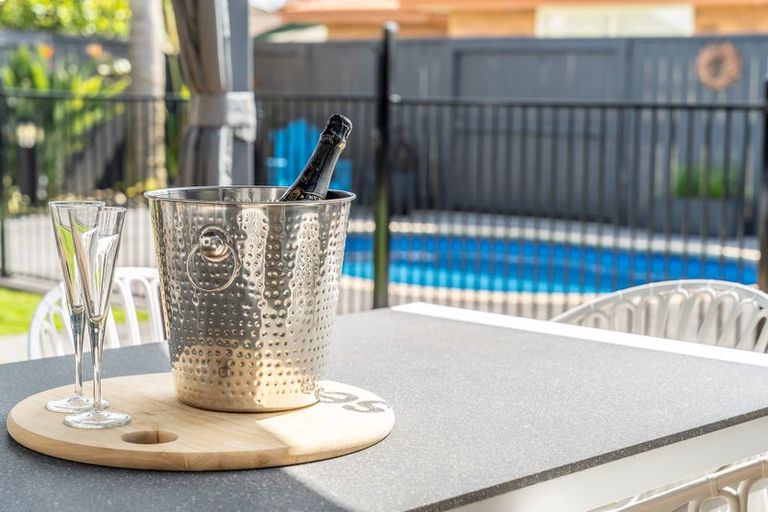 Photo of property in 107 Saint James Drive, Huntington, Hamilton, 3210