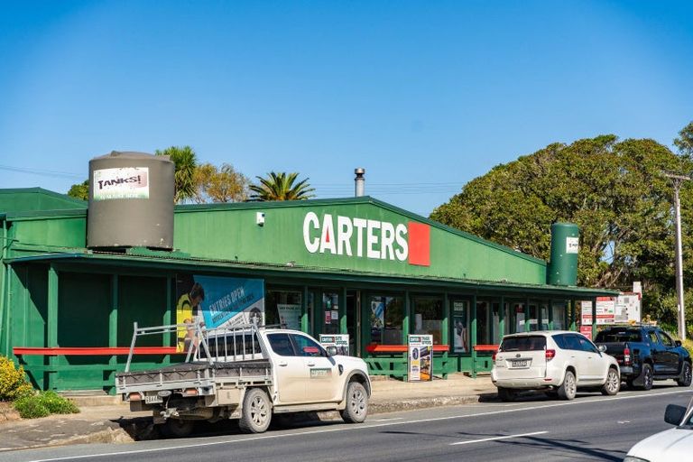 Photo of property in 122 Hurndall Street East, Maungaturoto, 0520