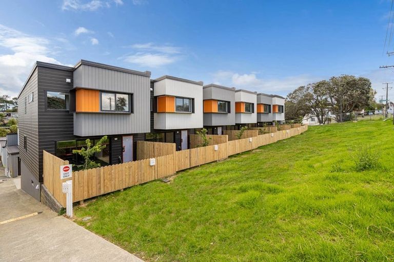 Photo of property in 198a Forrest Hill Road, Forrest Hill, Auckland, 0620