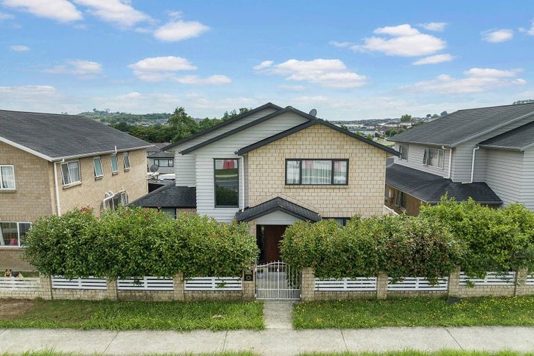 Photo of property in 386 Ormiston Road, Flat Bush, Auckland, 2019