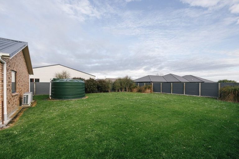 Photo of property in 22 Phillips Street, Sanson, 4817