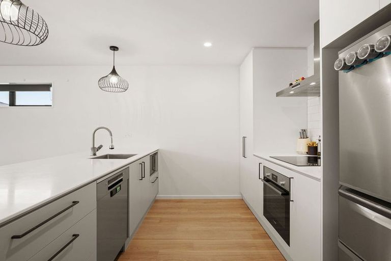 Photo of property in 17 Bill Hammond Drive, Belfast, 8051