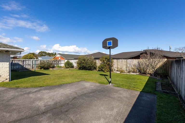 Photo of property in 167 Heta Road, Highlands Park, New Plymouth, 4312