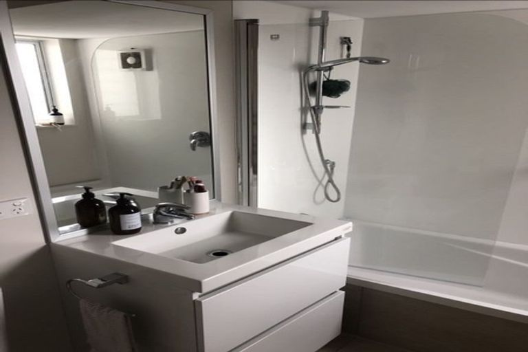 Photo of property in 19 Tribute Loop, Takanini, 2112