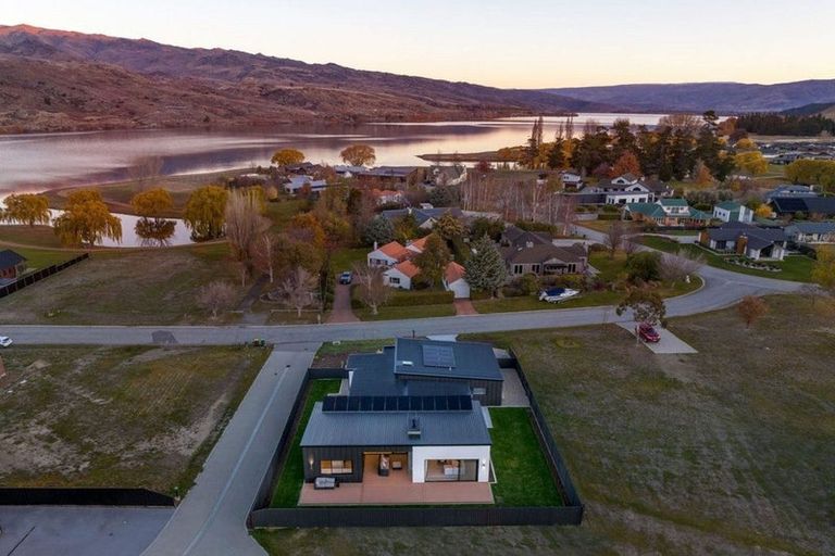 Photo of property in 5a Wakefield Lane, Mount Pisa, Cromwell, 9383