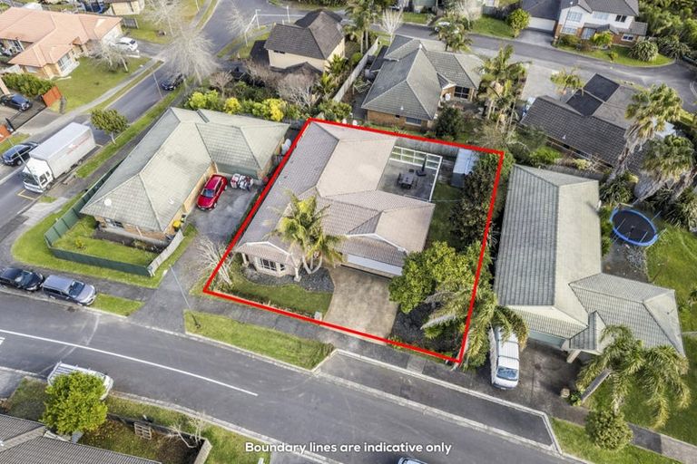 Photo of property in 4 Xena Way, Henderson, Auckland, 0612