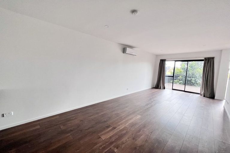 Photo of property in 9 Waka Moana Drive, Hobsonville, Auckland, 0616