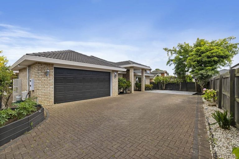 Photo of property in 29 Ambleside Drive, Northpark, Auckland, 2013