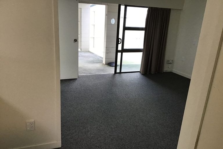 Photo of property in 17 Third Avenue, Avenues, Whangarei, 0110
